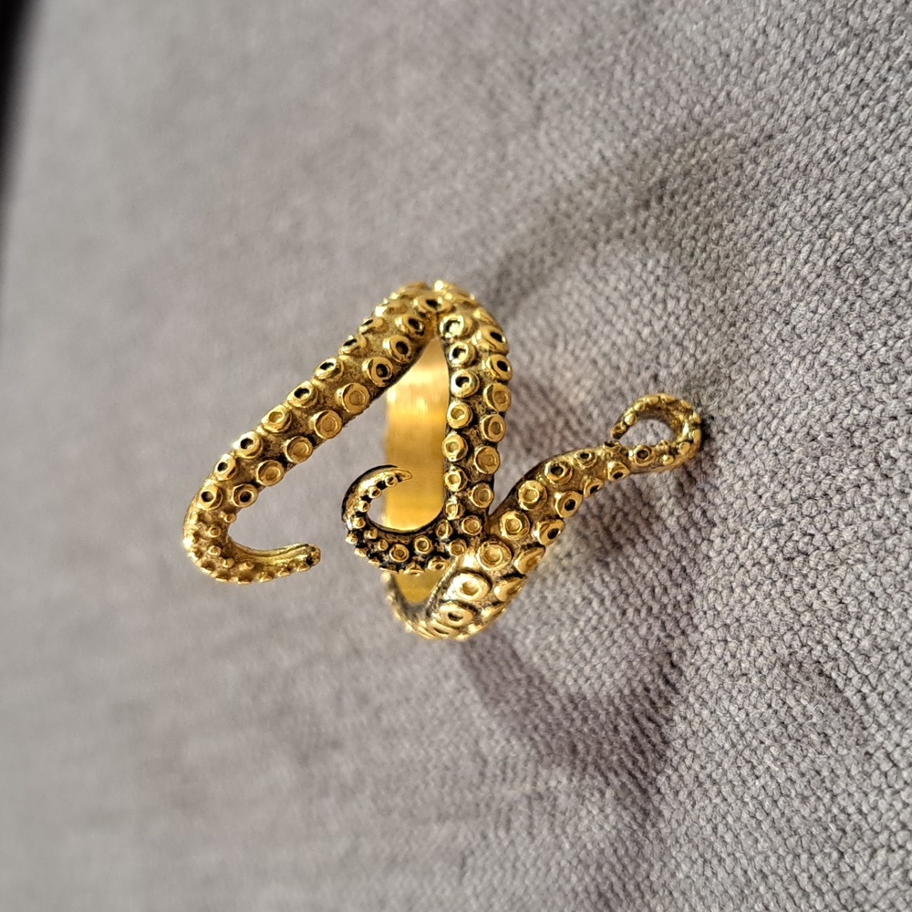 ChainsHouse Octopus Tentacles Stainless Steel Gold Ring NEW IN BOX US 7